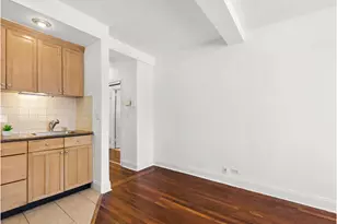320 E 42nd St, New York City, NY 10017 - Photo 6