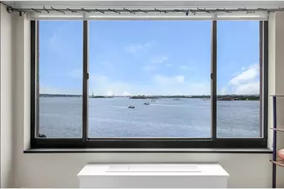 204 Rector Place #10L, New York, NY 10280 - Photo 2