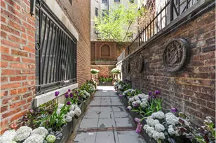 18 W 74th St, New York City, NY 10023 - Photo 6