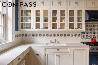 25 Grace Court, New York City, NY 11201 - Photo 16