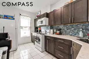 18-42 Norman St, New York City, NY 11385 - Photo 4
