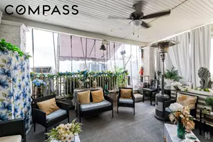 18-42 Norman St, New York City, NY 11385 - Photo 10