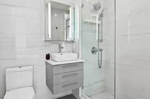 10-64 Jackson Ave, New York City, NY 11101 - Photo 10