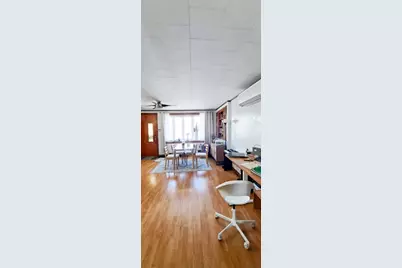 24718 89th Avenue, New York City, NY 11426 - Photo 4