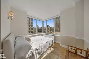 200 Riverside Blvd, New York City, NY 10069 - Photo 18
