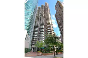 235 E 40th St, New York City, NY 10016 - Photo 16