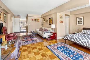 153 E 57th St, New York City, NY 10022 - Photo 2