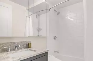 200 E 94th St, New York City, NY 10128 - Photo 10