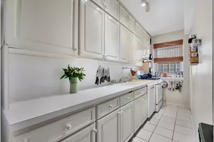 434 E 52nd St, New York City, NY 10022 - Photo 4
