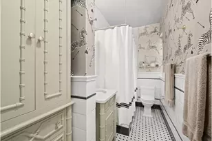 35-24 78th St, Jackson Heights, NY 11372 - Photo 6