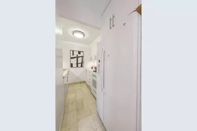 220 E 65th Street #23-J, New York, NY 10065 - Photo 6