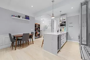 321 W 78th St, New York City, NY 10024 - Photo 6
