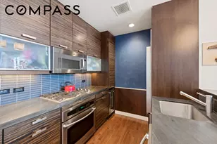 101 W 24th St, New York, NY 10011 - Photo 4