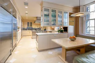 32 E 64th St, New York City, NY 10065 - Photo 6