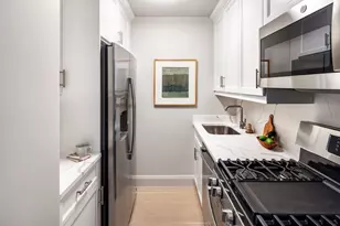 155 W 68th St, New York City, NY 10023 - Photo 4