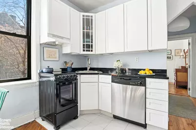 361 Sterling Place #204, Brooklyn, NY 11238 - Photo 2