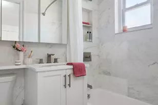 155 W 68th St, New York, NY 10023 - Photo 8