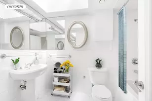 367 E 62nd St, New York City, NY 10065 - Photo 12