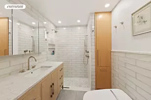 347 W 22nd St, New York City, NY 10011 - Photo 8