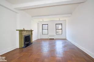 135 E 74th St, New York City, NY 10021 - Photo 2