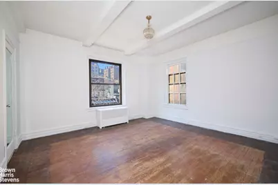135 E 74th Street #6A, New York City, NY 10021 - Photo 4