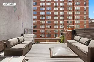 237 W 19th St, New York City, NY 10011 - Photo 2
