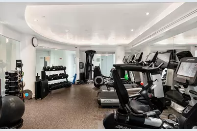 444 W 19th Street #502, New York City, NY 10011 - Photo 10