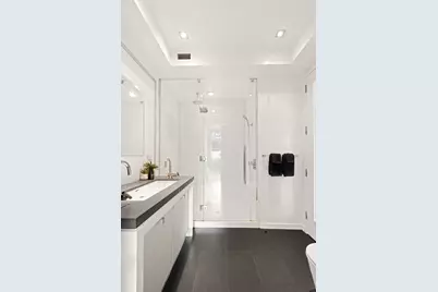 444 W 19th Street #502, New York City, NY 10011 - Photo 8