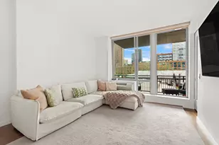 444 W 19th St, New York City, NY 10011 - Photo 2