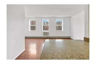 312 E 119th St, New York, NY 10035 - Photo 2