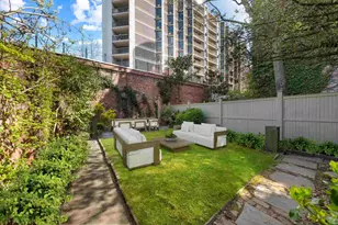 12 Monroe Pl, New York City, NY 11201 - Photo 14