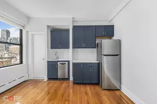 20 W 72nd St, New York City, NY 10023 - Photo 2