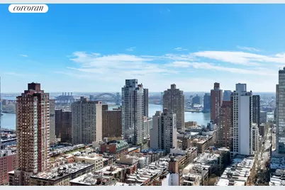 200 E 89th Street #30D, New York, NY 10128 - Photo 2