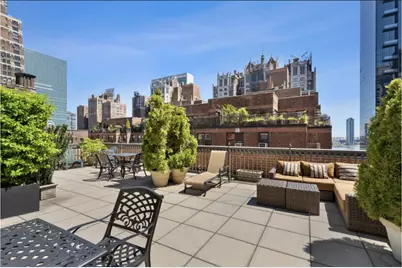 305 E 40th Street #17JK, New York City, NY 10017 - Photo 20