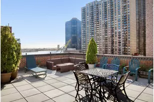 305 E 40th St, New York City, NY 10017 - Photo 20