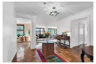 305 E 40th St, New York, NY 10017 - Photo 16