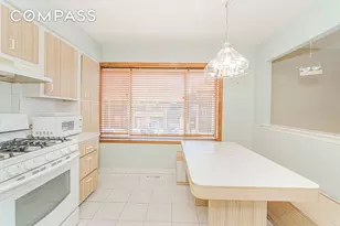 97 Dogwood Ln, New York City, NY 10305 - Photo 6