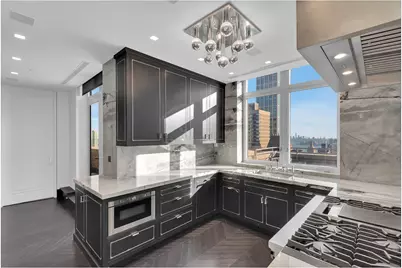 401 E 60th Street #PH, New York City, NY 10065 - Photo 2