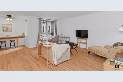 302 E 88th Street #5-C, New York City, NY 10128 - Photo 1