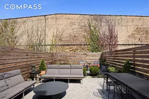 319 Hawthorne St, New York City, NY 11225 - Photo 22