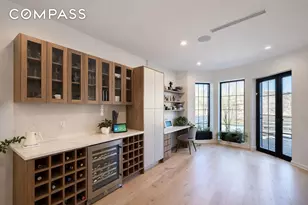 319 Hawthorne St, New York City, NY 11225 - Photo 6
