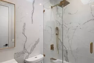 319 Hawthorne St, New York City, NY 11225 - Photo 16