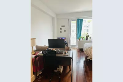 44-27 Purves Street #7E, Long Island City, NY 11101 - Photo 1