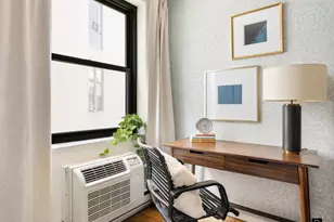 636 Washington St, New York City, NY 10013 - Photo 8