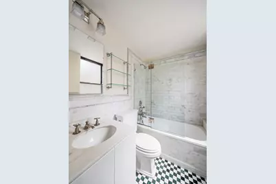 41 W 72nd Street #4B, New York, NY 10023 - Photo 4