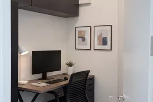 27-28 Thomson Ave, New York City, NY 11101 - Photo 4
