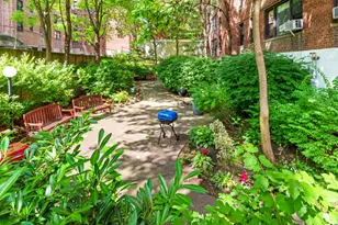 99-21 67th Rd, New York City, NY 11375 - Photo 10