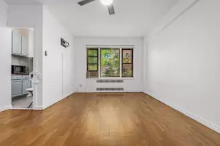 99-21 67th Rd, New York City, NY 11375 - Photo 4