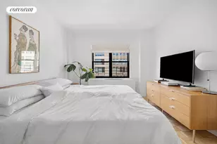 301 E 62nd St, New York City, NY 10065 - Photo 8