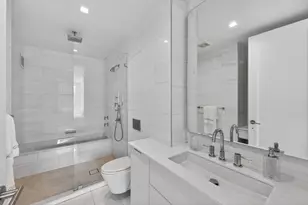 101 W 79th St, New York City, NY 10024 - Photo 18